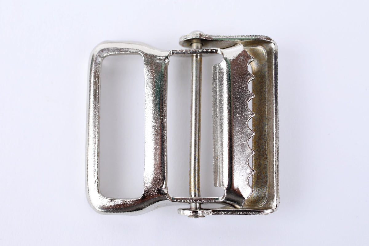 1.5" Chrome Buckle, Per Dozen